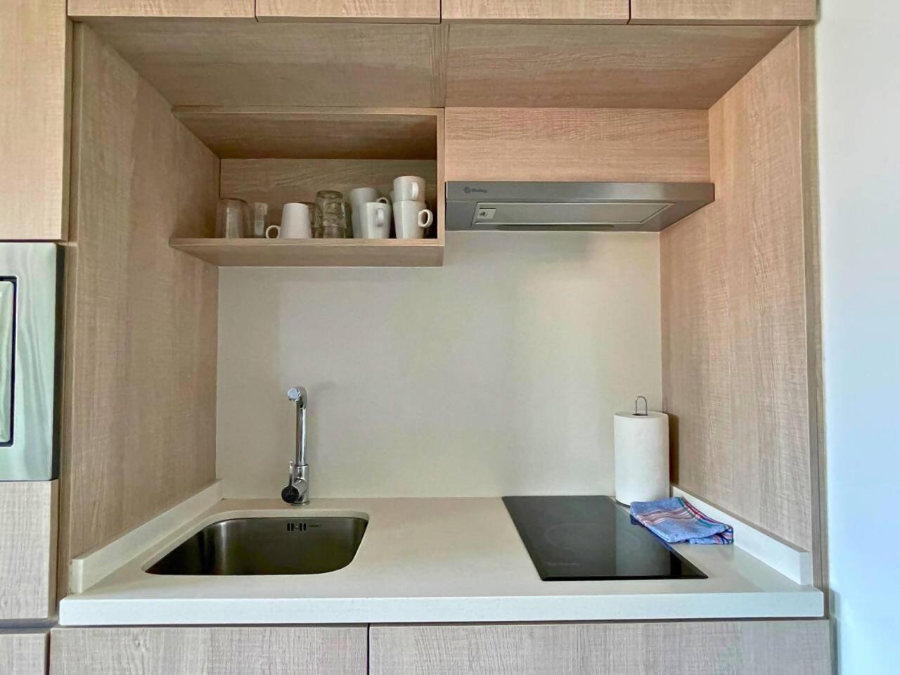 Home4U Apartamento Con Cochera غرناطة المظهر الخارجي الصورة