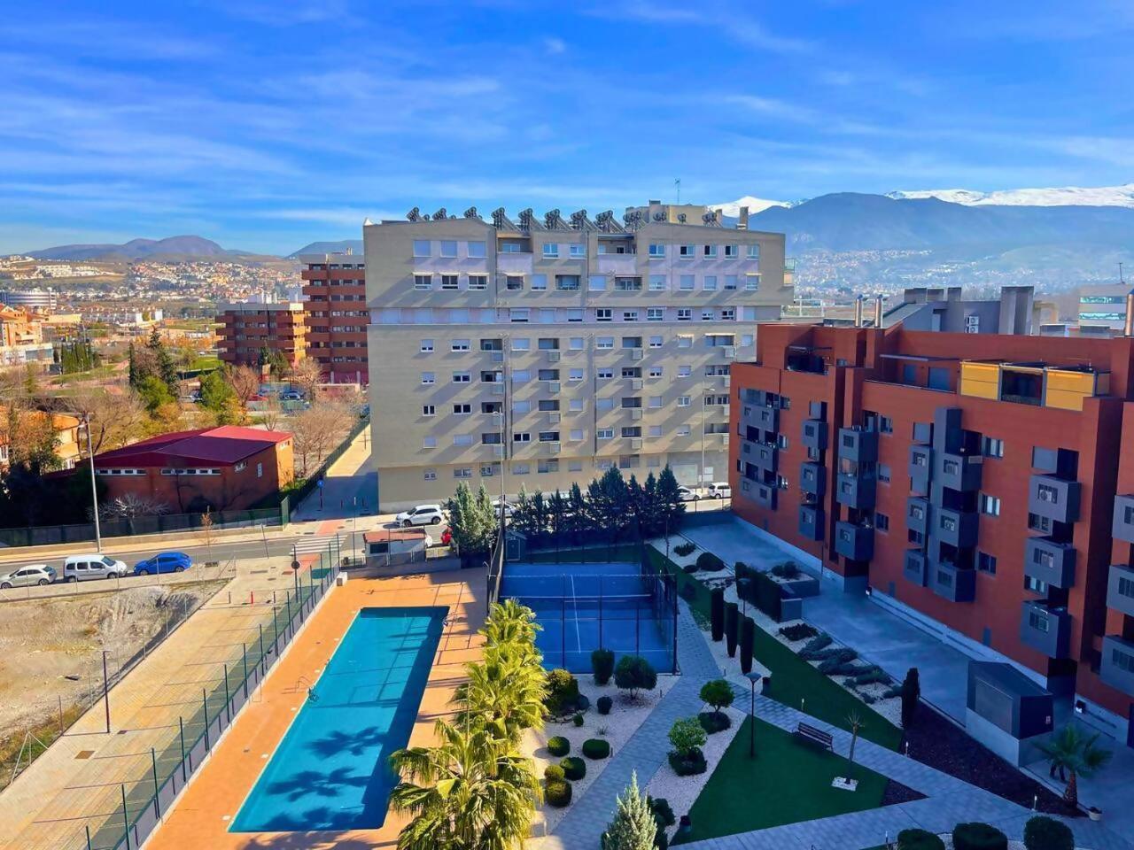 Home4U Apartamento Con Cochera غرناطة المظهر الخارجي الصورة