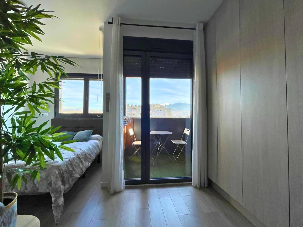 Home4U Apartamento Con Cochera غرناطة المظهر الخارجي الصورة