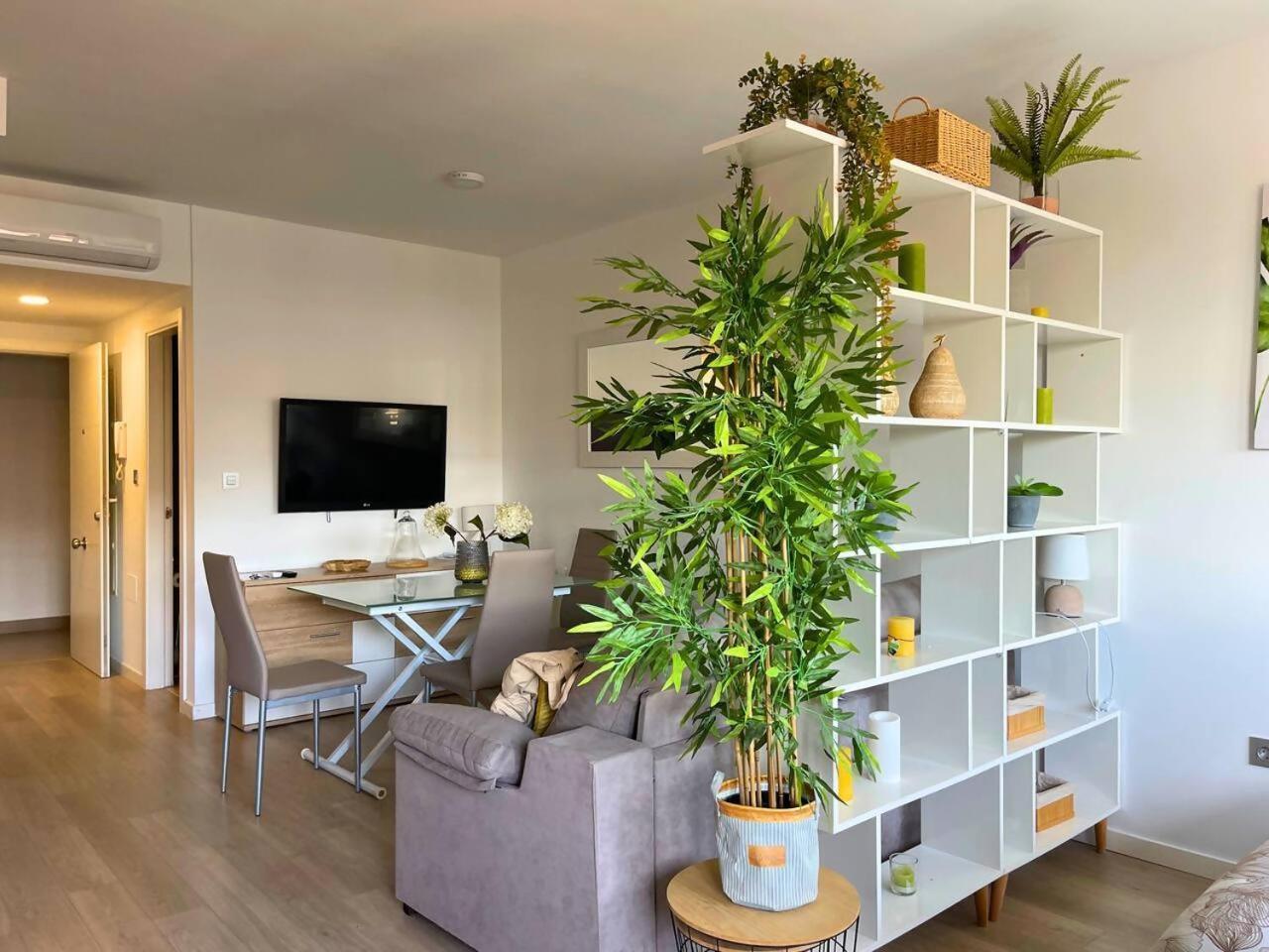 Home4U Apartamento Con Cochera غرناطة المظهر الخارجي الصورة