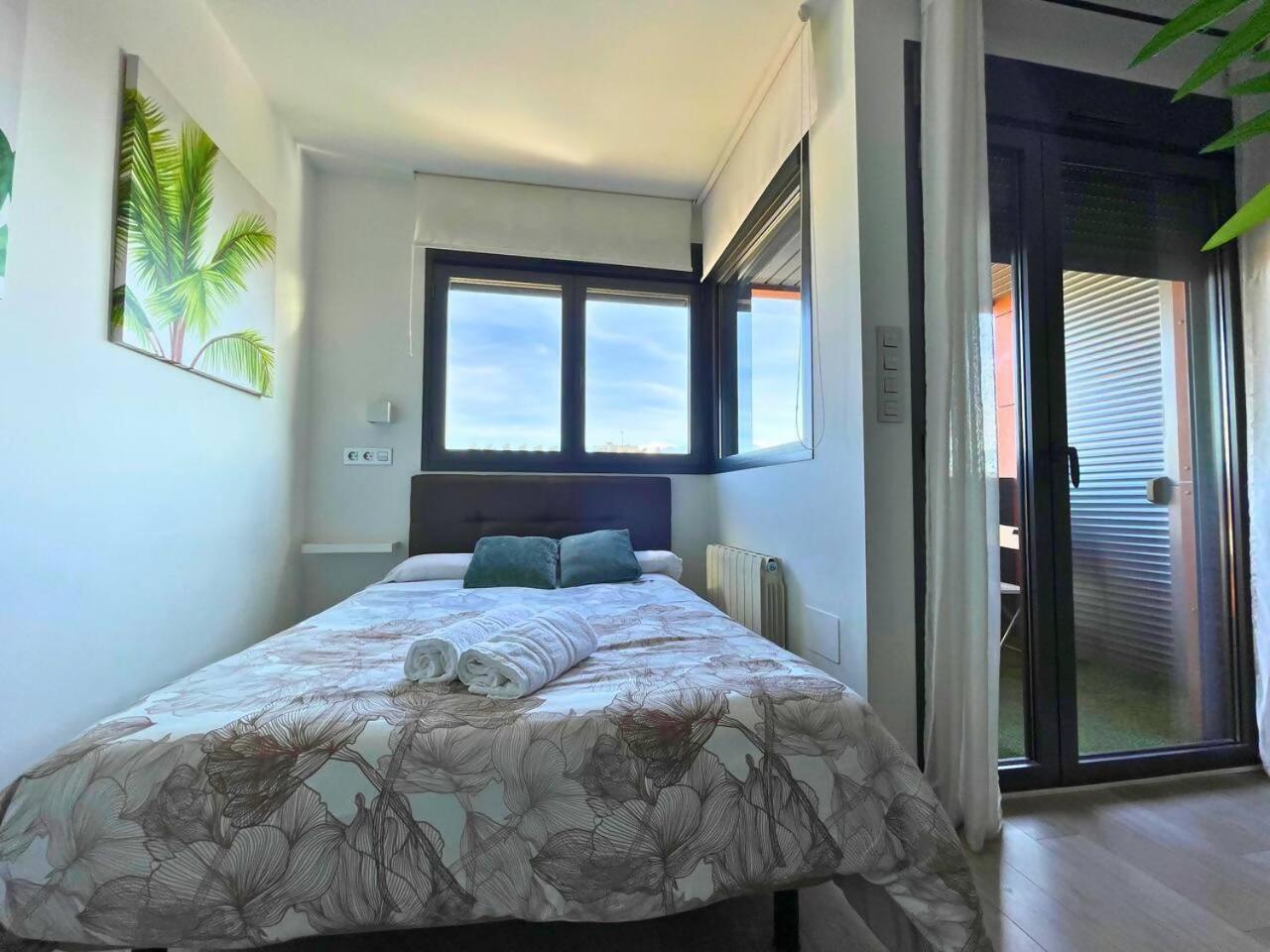 Home4U Apartamento Con Cochera غرناطة المظهر الخارجي الصورة