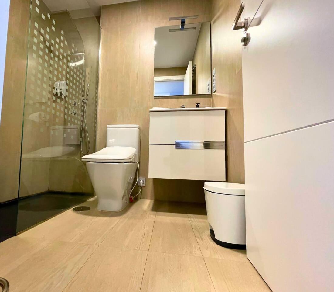 Home4U Apartamento Con Cochera غرناطة المظهر الخارجي الصورة
