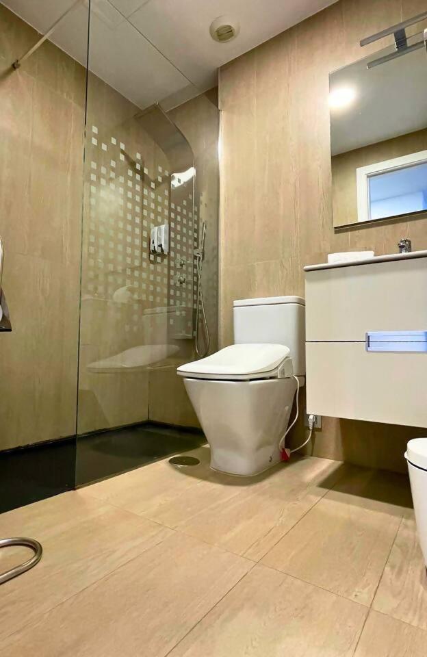 Home4U Apartamento Con Cochera غرناطة المظهر الخارجي الصورة