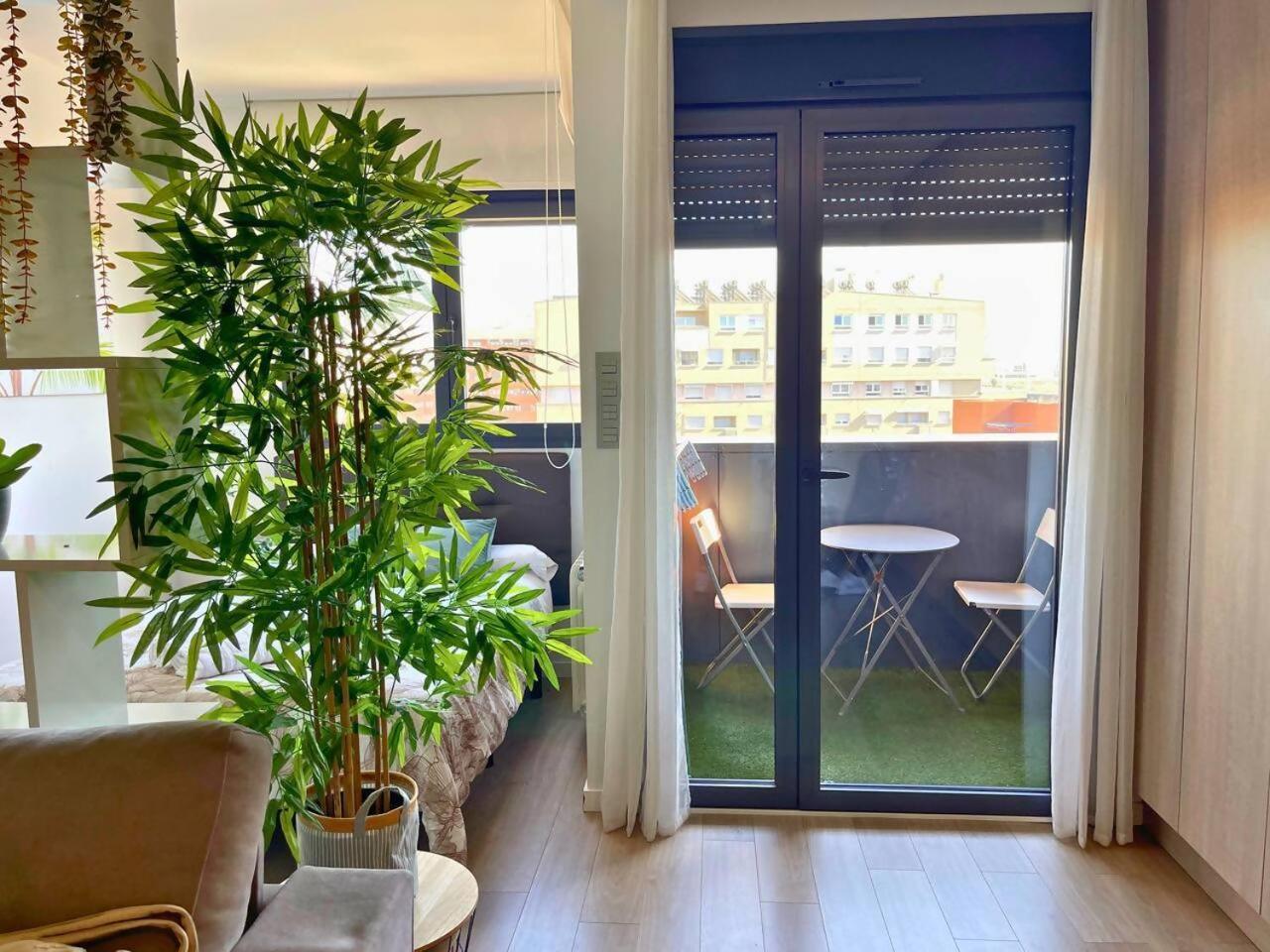Home4U Apartamento Con Cochera غرناطة المظهر الخارجي الصورة